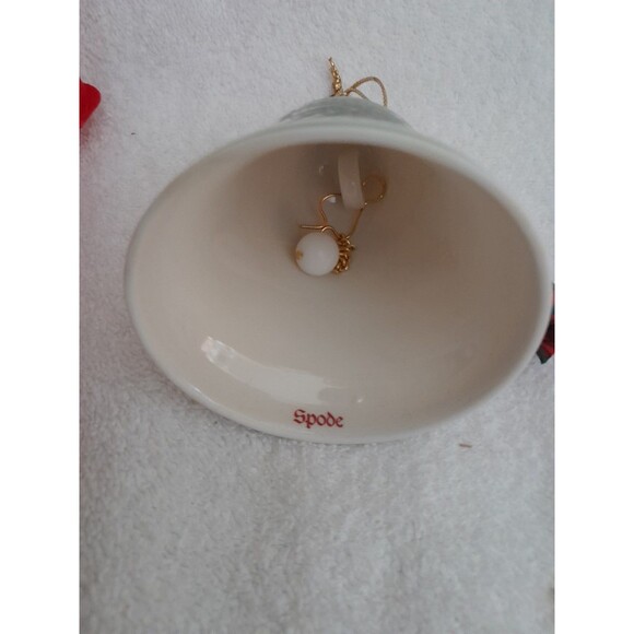 Spode 1999 Christmas Tree Bell Ornament - Picture 9 of 10